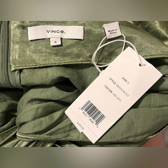 Vince Metallic Twist Front Cotton Blend Skirt in Green - Picture 9 of 10